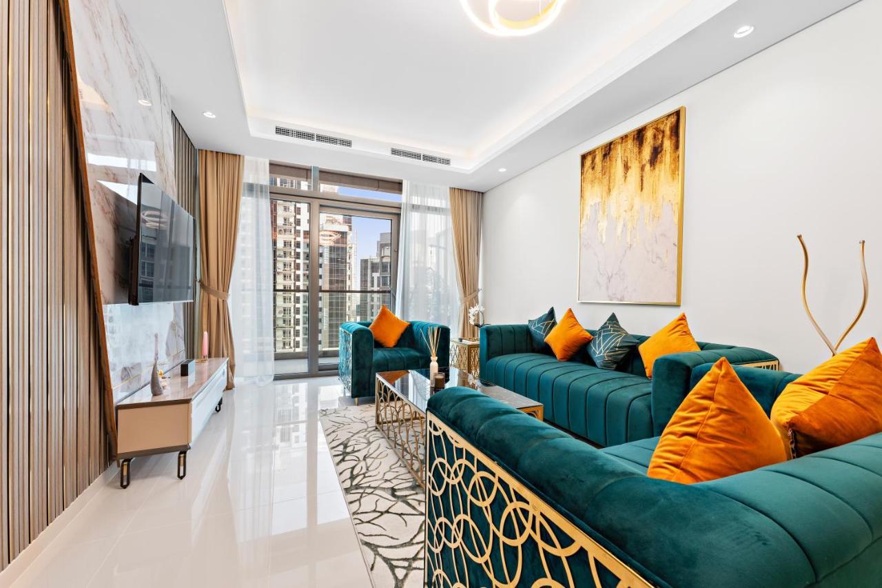 Apartment Full Burj Khalifa View Lux 2bedroom With Rooftop Pool Location In Paramount Midtown