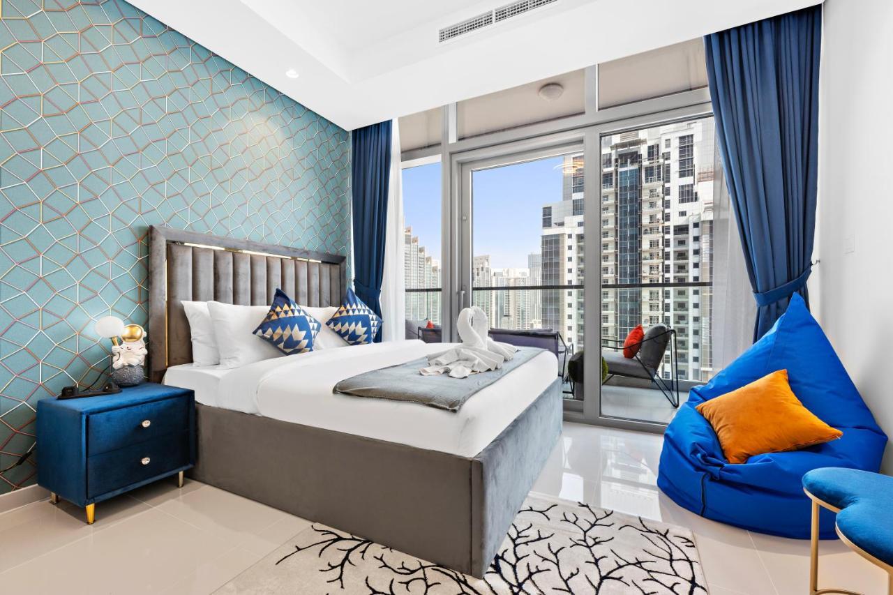 Full Burj Khalifa View Lux 2bedroom With Rooftop Pool Location In Paramount Midtown *