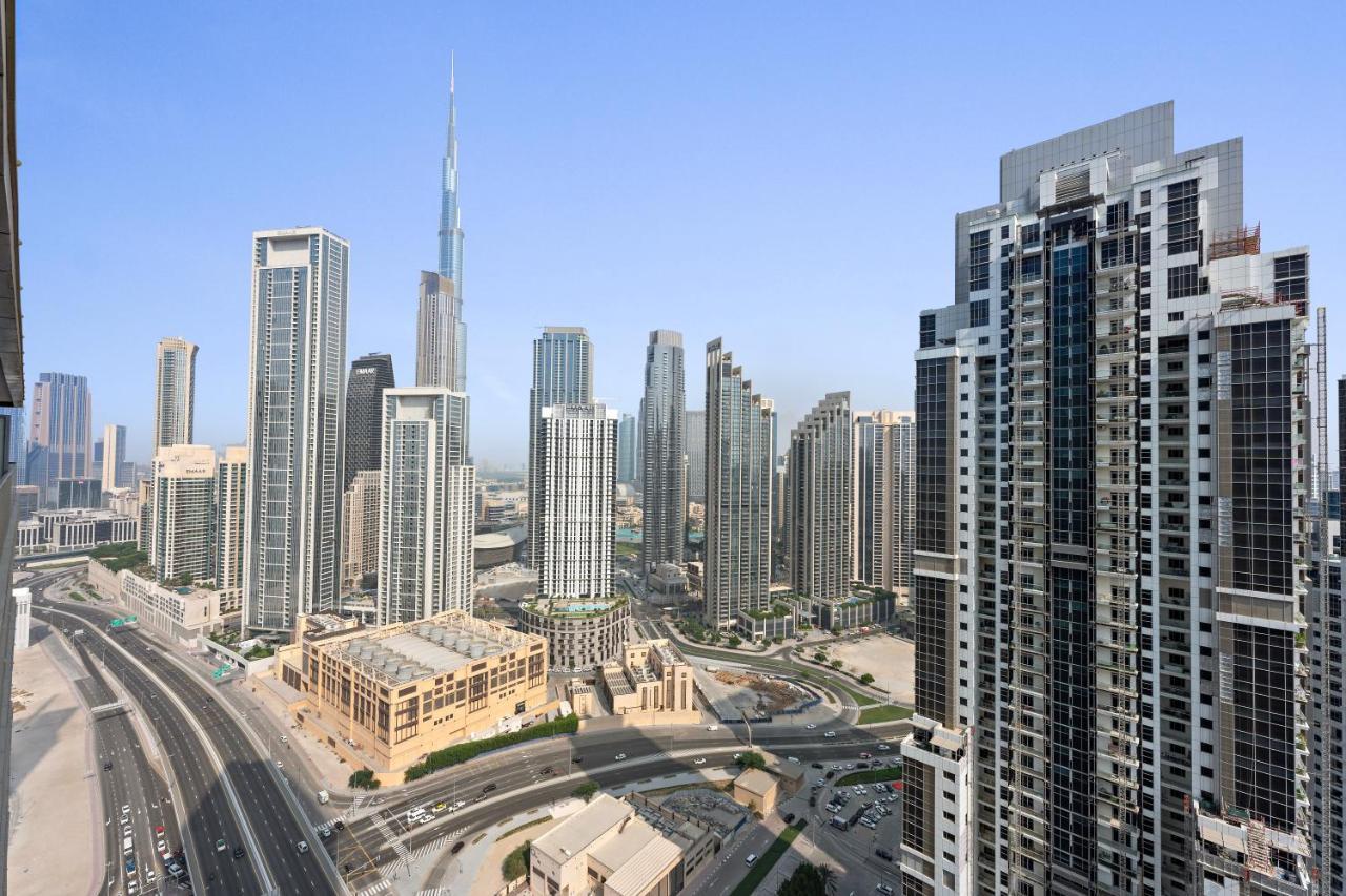 Full Burj Khalifa View Lux 2bedroom With Rooftop Pool Location In Paramount Midtown