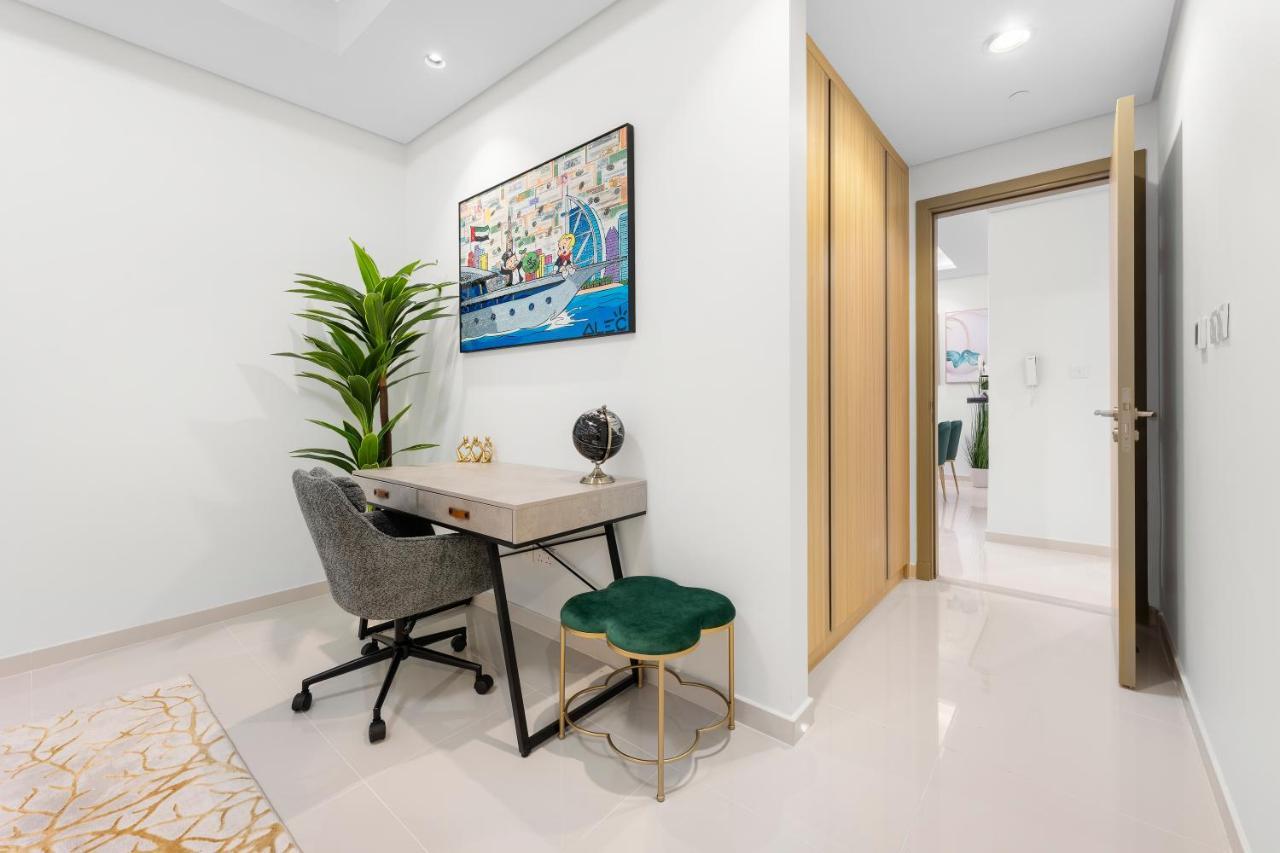 Full Burj Khalifa View Lux 2bedroom With Rooftop Pool Location In Paramount Midtown Apartment Dubai