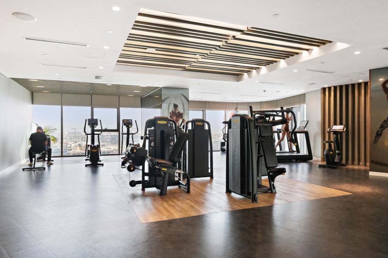 Full Burj Khalifa View Lux 2bedroom With Rooftop Pool Location In Paramount Midtown Apartment *