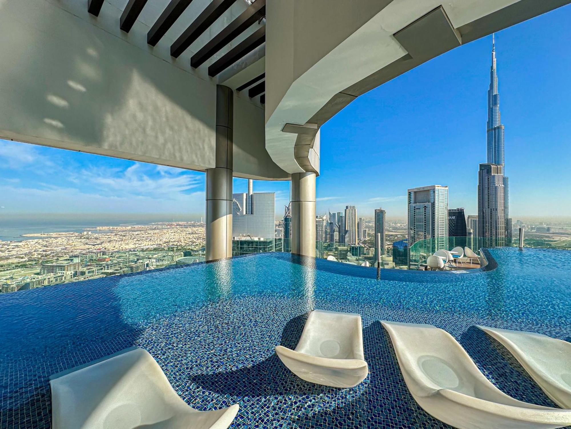 Full Burj Khalifa View Lux 2bedroom With Rooftop Pool Location In Paramount Midtown * Dubai