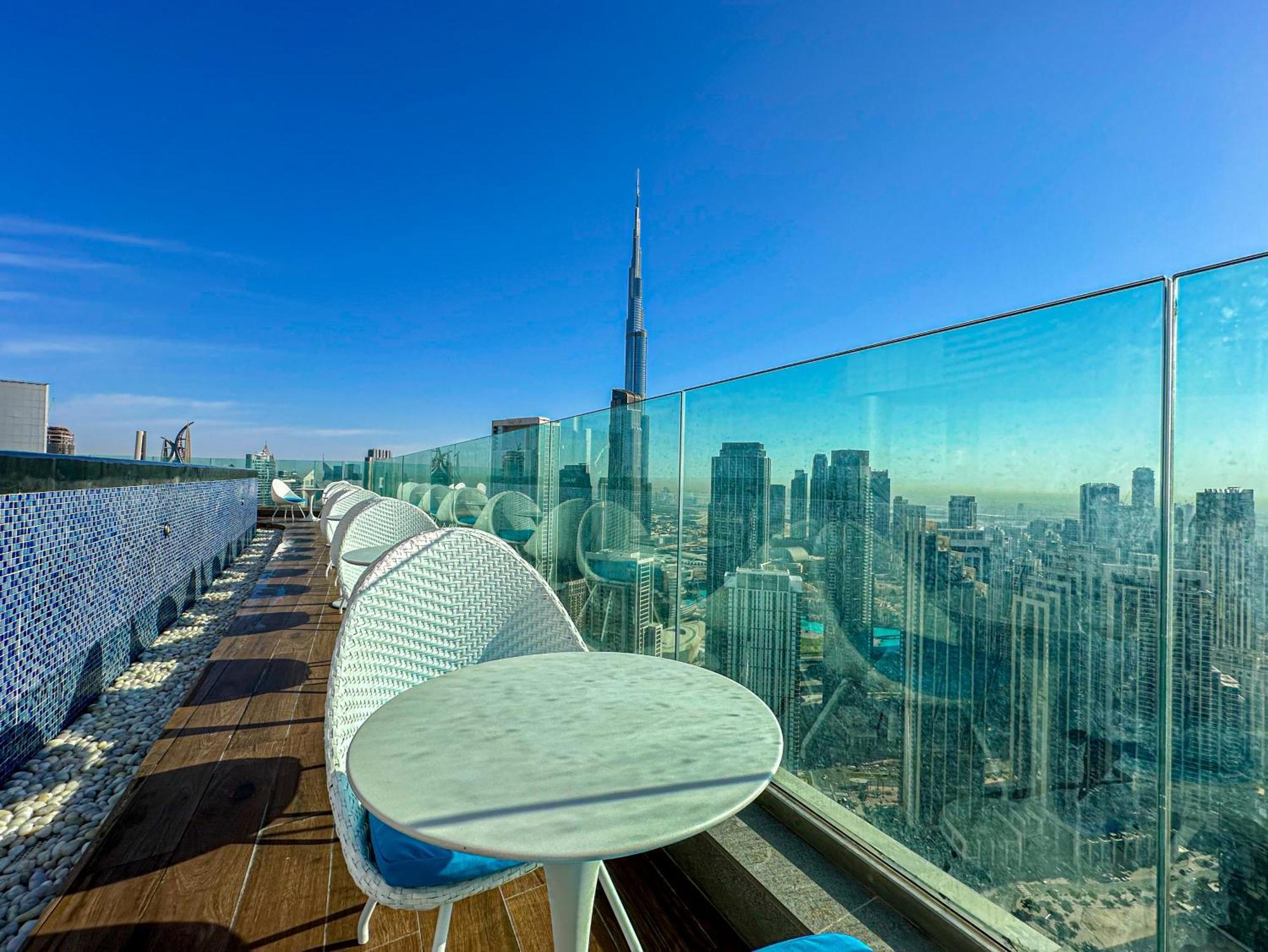 Apartment Full Burj Khalifa View Lux 2bedroom With Rooftop Pool Location In Paramount Midtown *