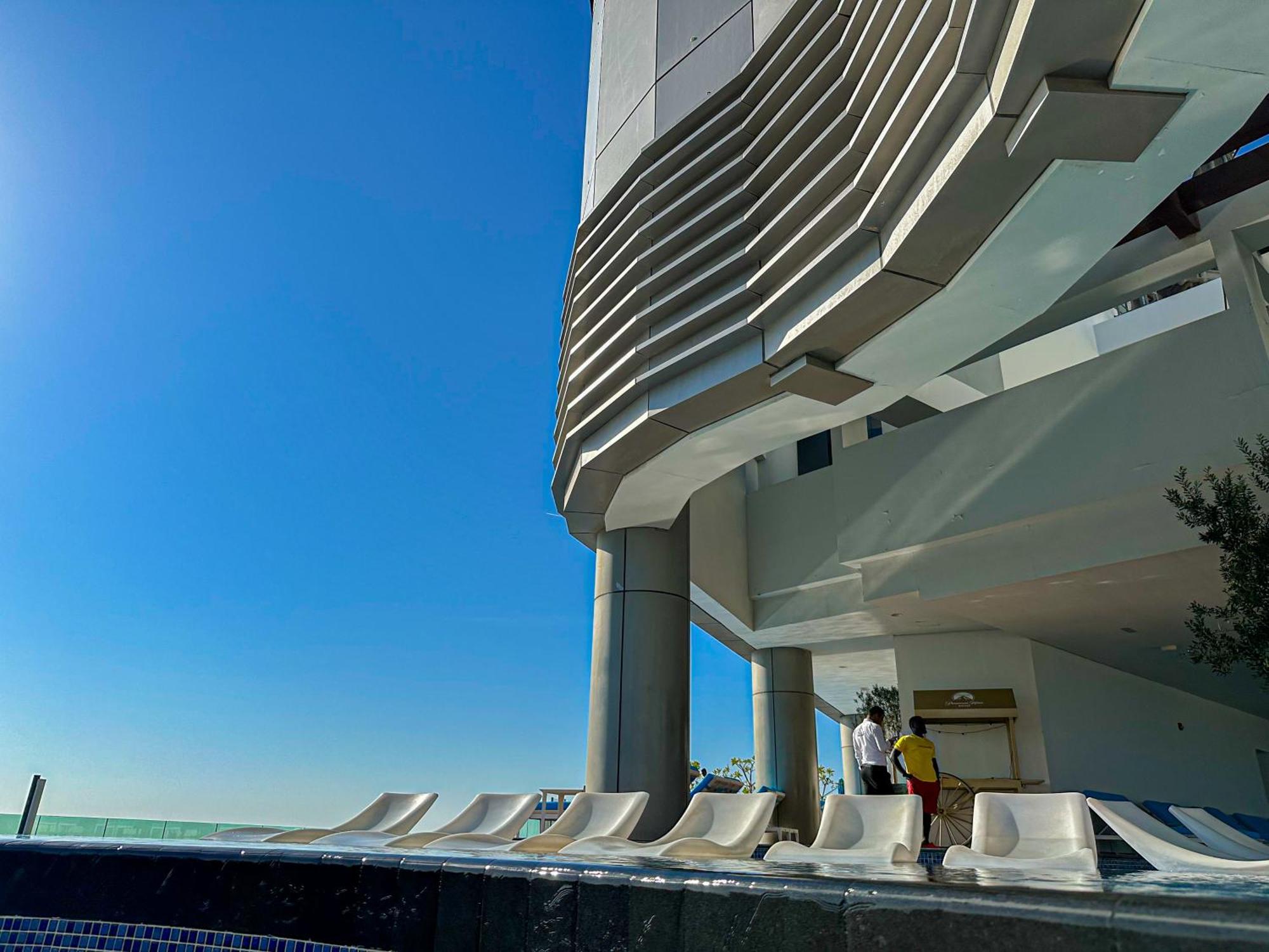 Full Burj Khalifa View Lux 2bedroom With Rooftop Pool Location In Paramount Midtown Apartment Dubai